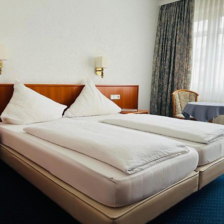 Hotel Weller Kahl Am Main Экстерьер фото